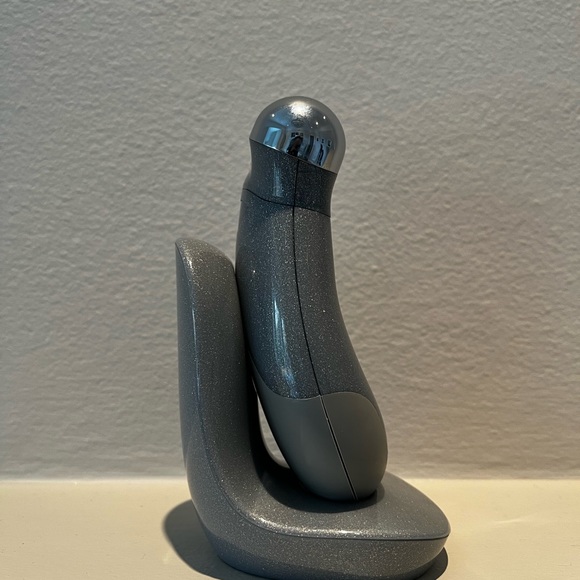 NuFace Trinity - USED (2023) - Picture 2 of 13